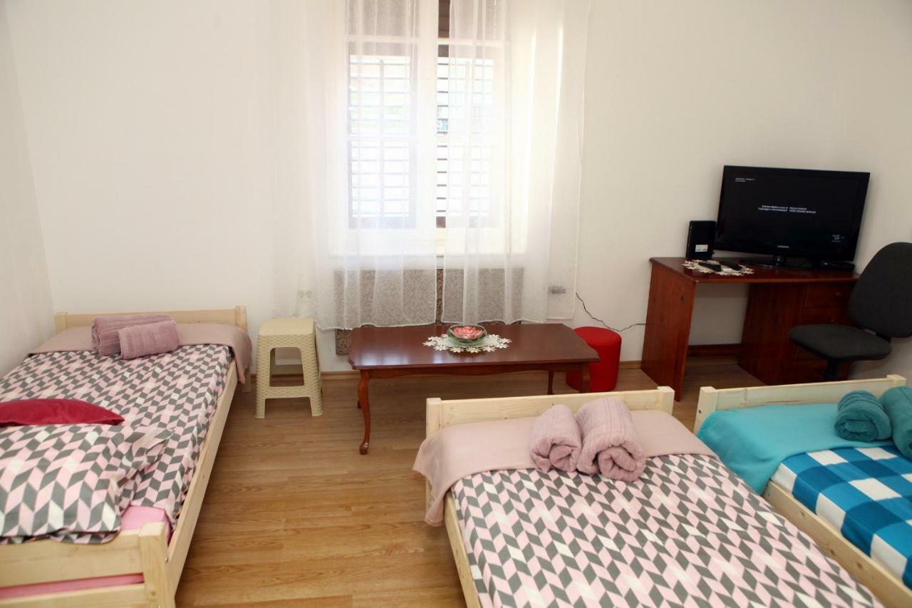 Apartma Grof Koper Exterior photo