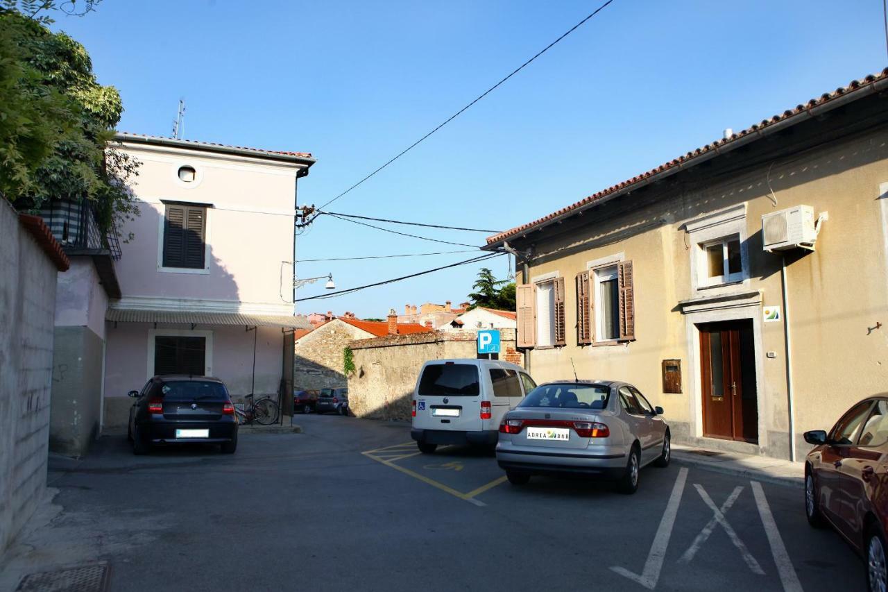 Apartma Grof Koper Exterior photo